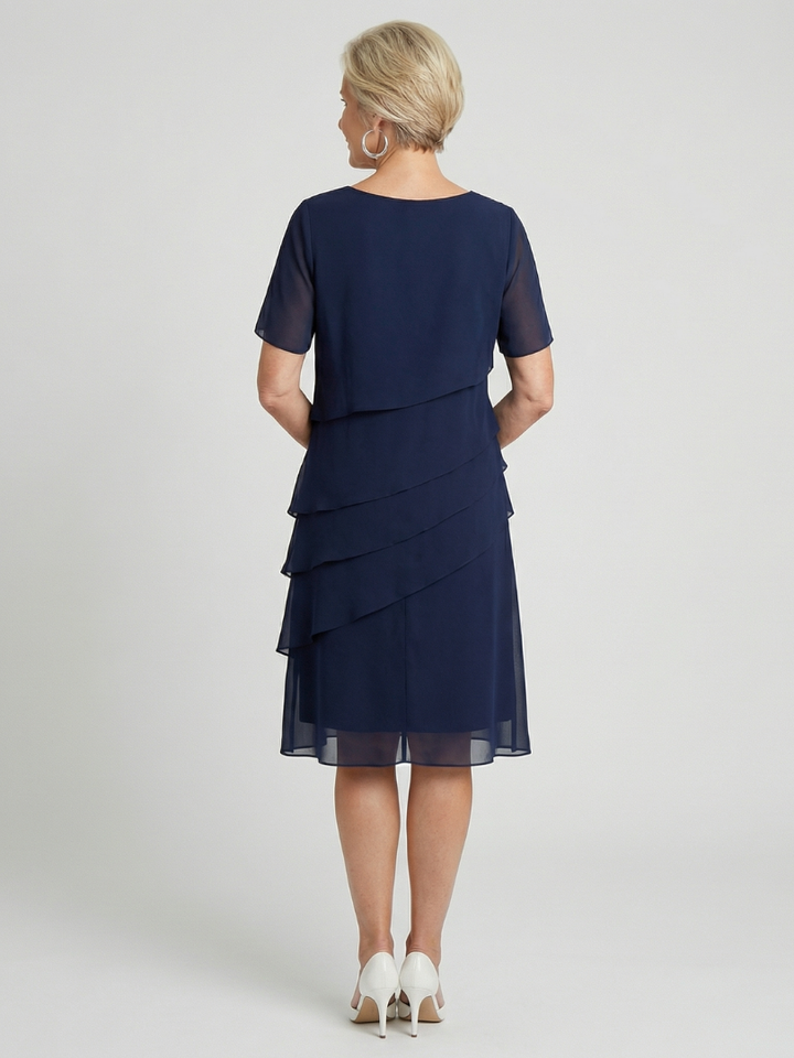 Orson | Vestido hasta la rodilla de contorno suave