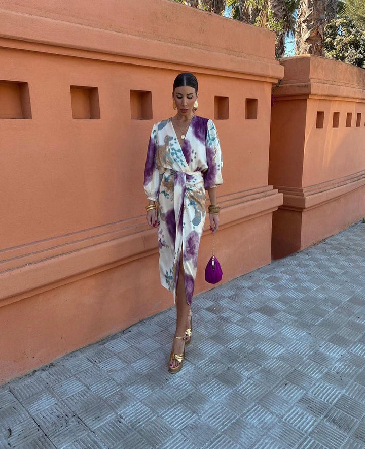 Elegante Vestido Midi para Damas con Diseño Envolvente y Cinturón